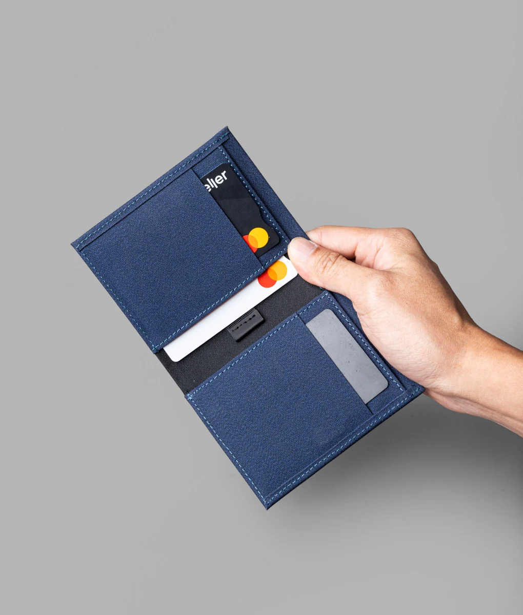 ARK Bifold Cash Wallet - Image 15