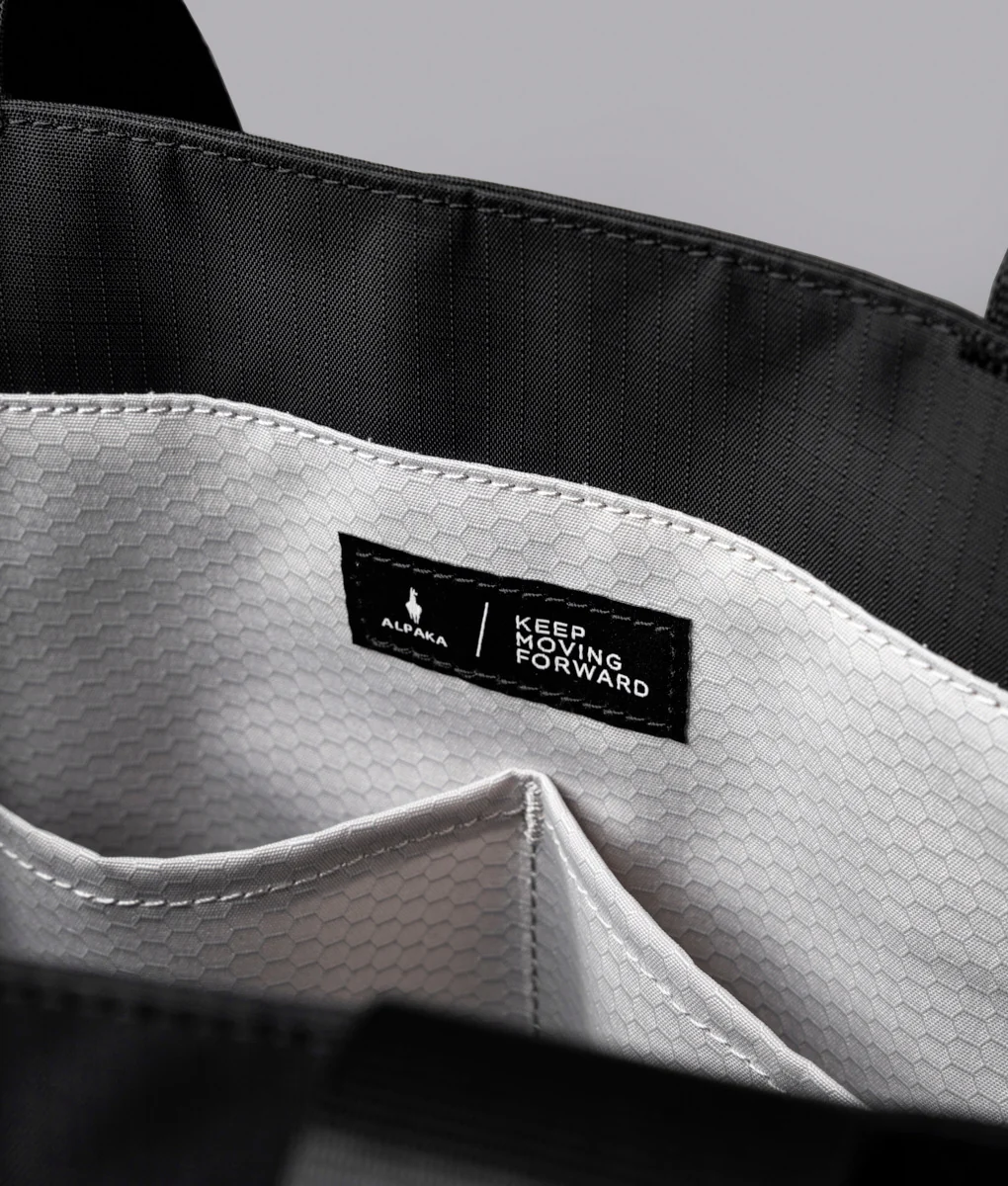 Elements Tote (M) - Image 10