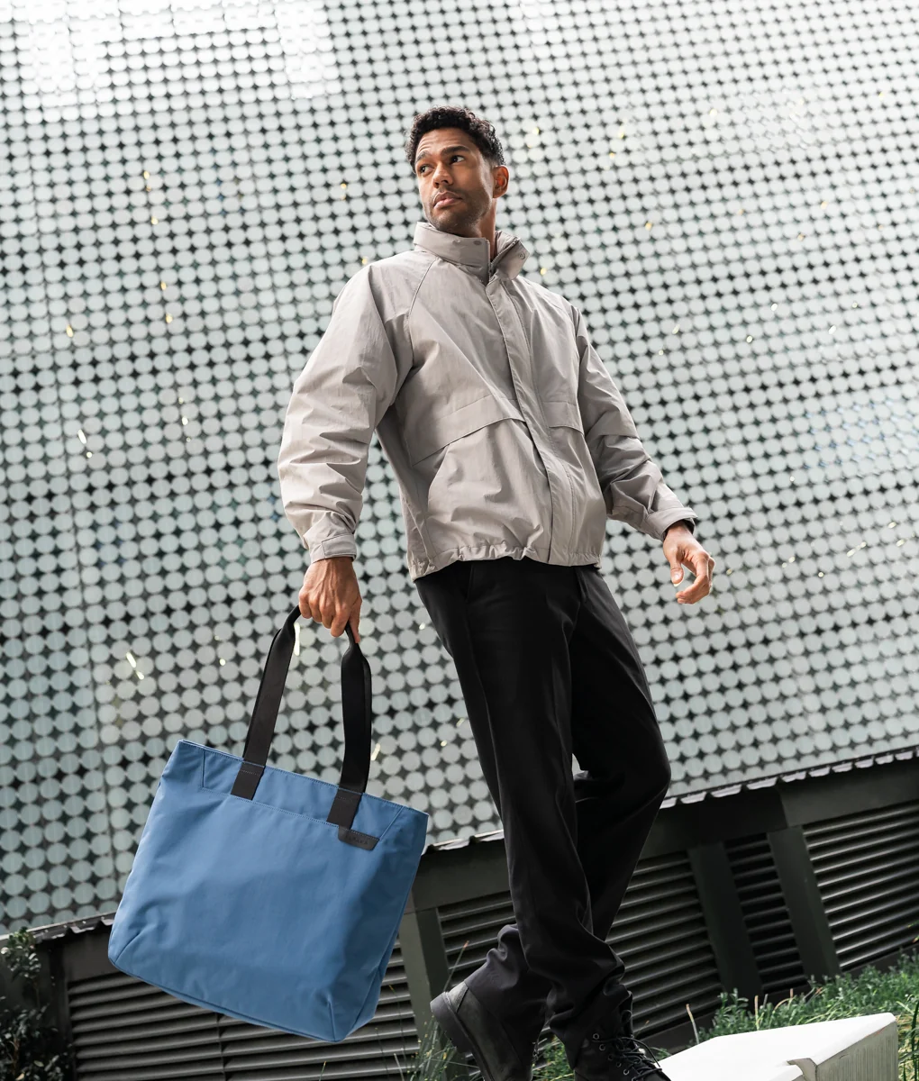 Elements Tote (M) - Image 30