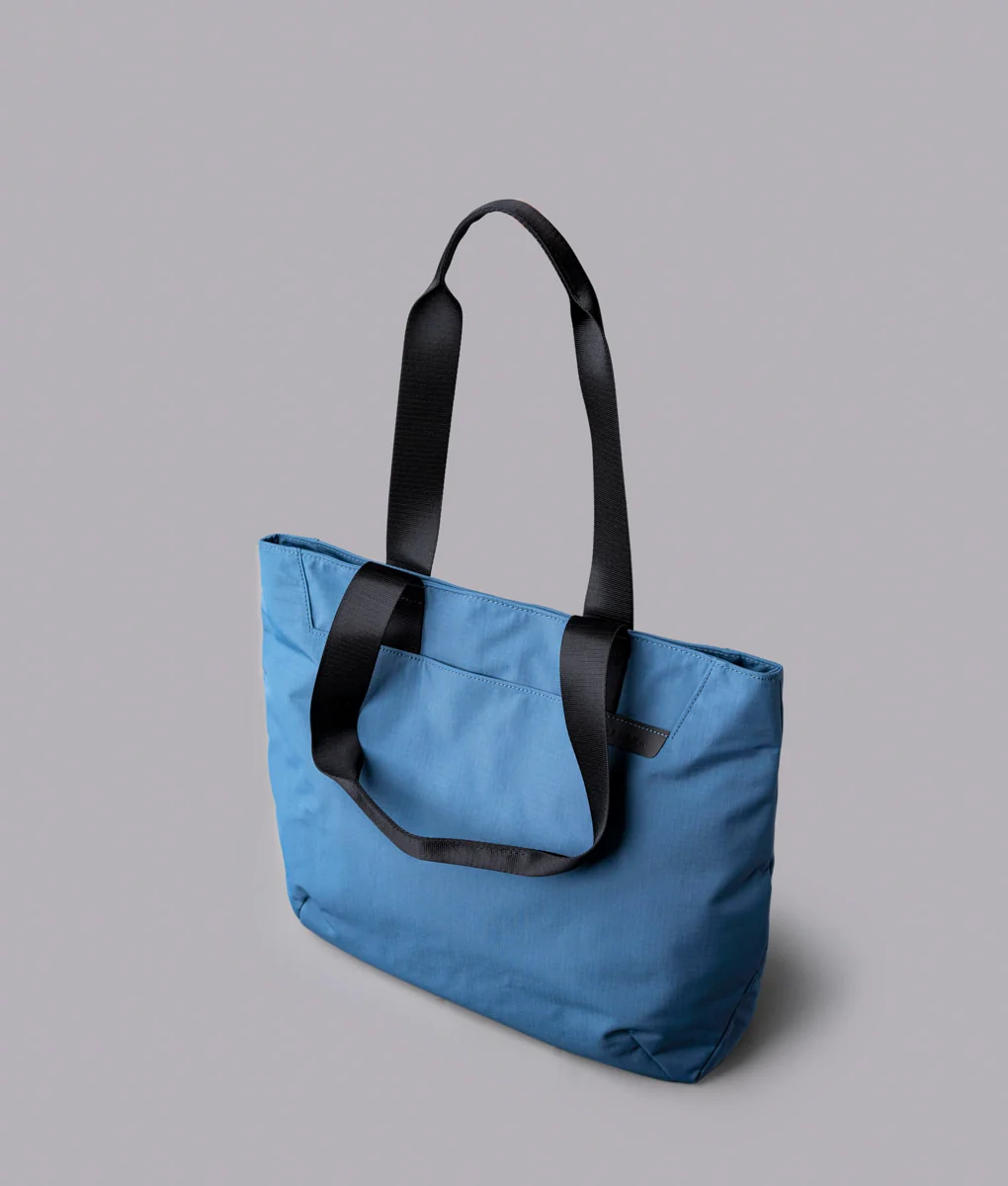 Elements Tote (M) - Image 33