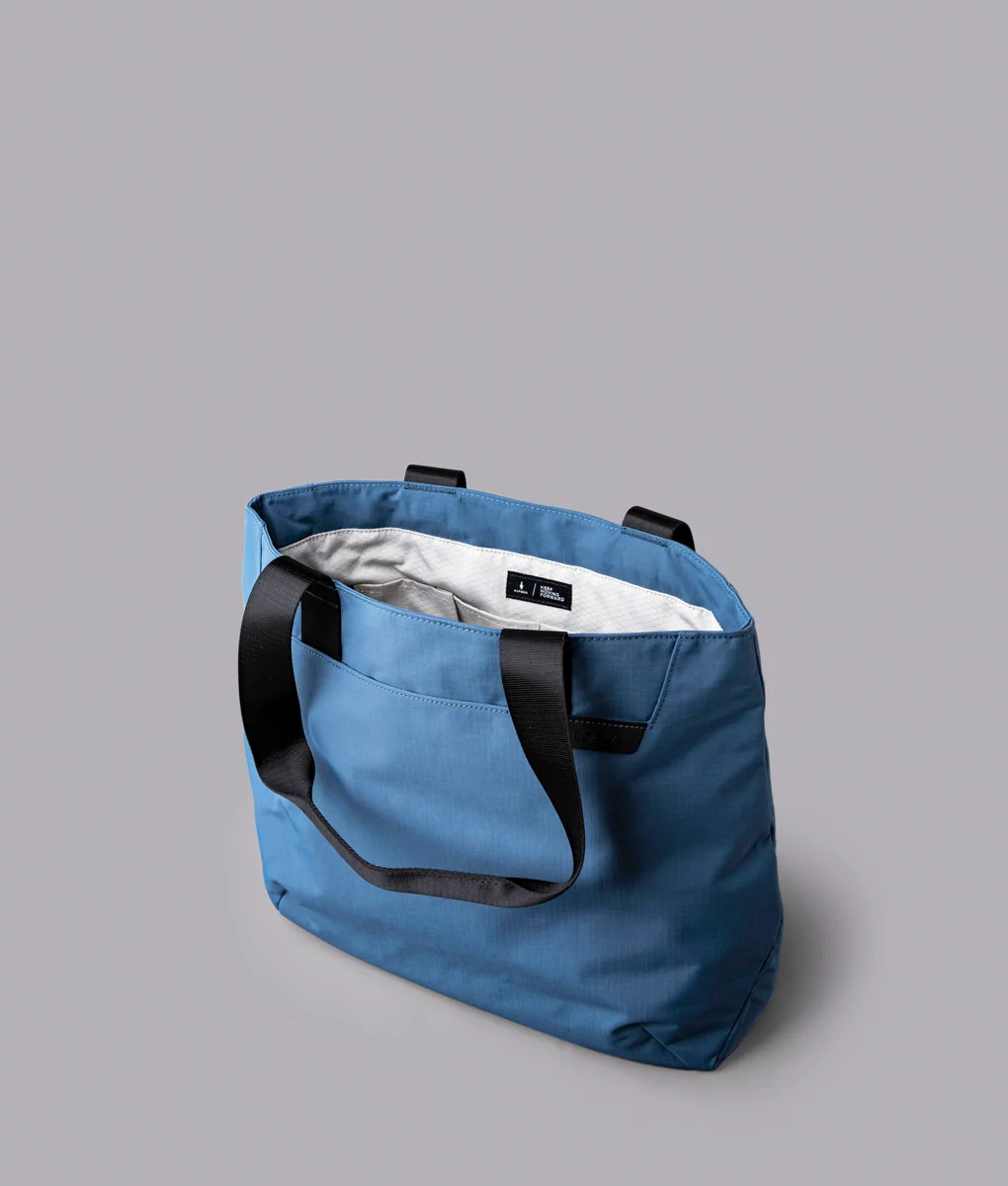 Elements Tote (M) - Image 34