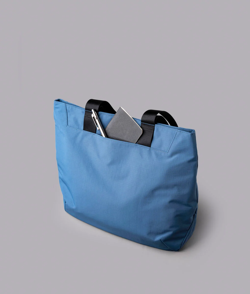 Elements Tote (M) - Image 37