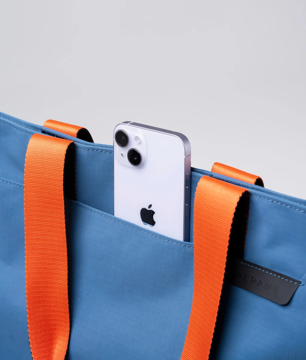 Elements Tote (M) - Image 70