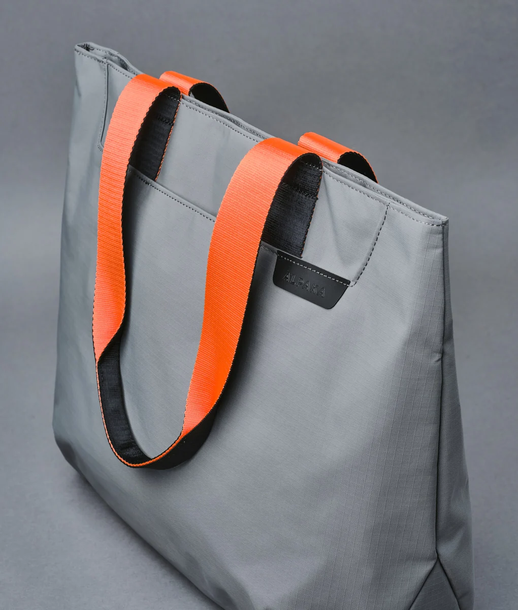 Elements Tote (M) - Image 76
