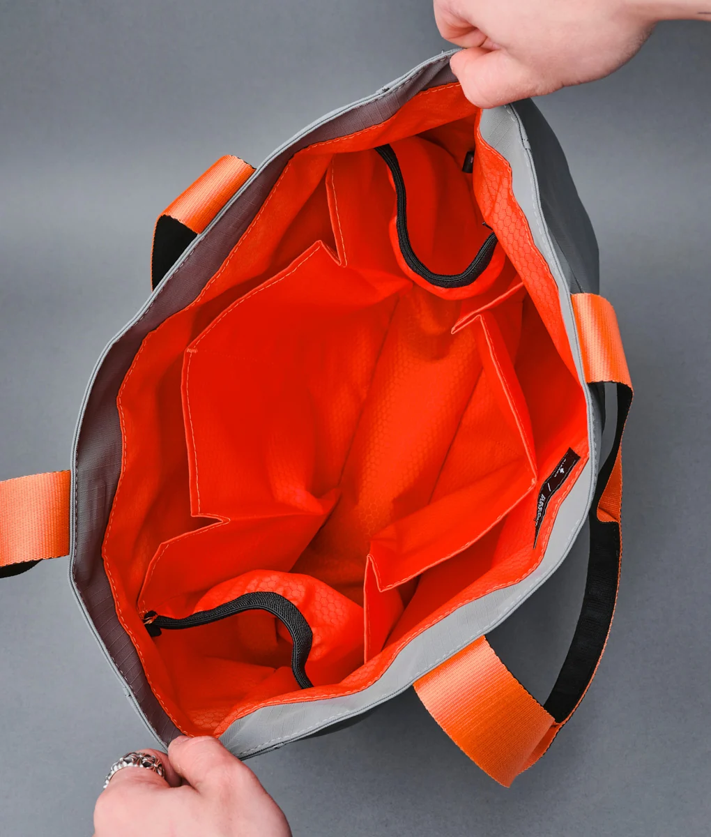 Elements Tote (M) - Image 78