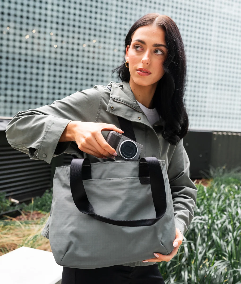 Elements Tote (S) - Image 30