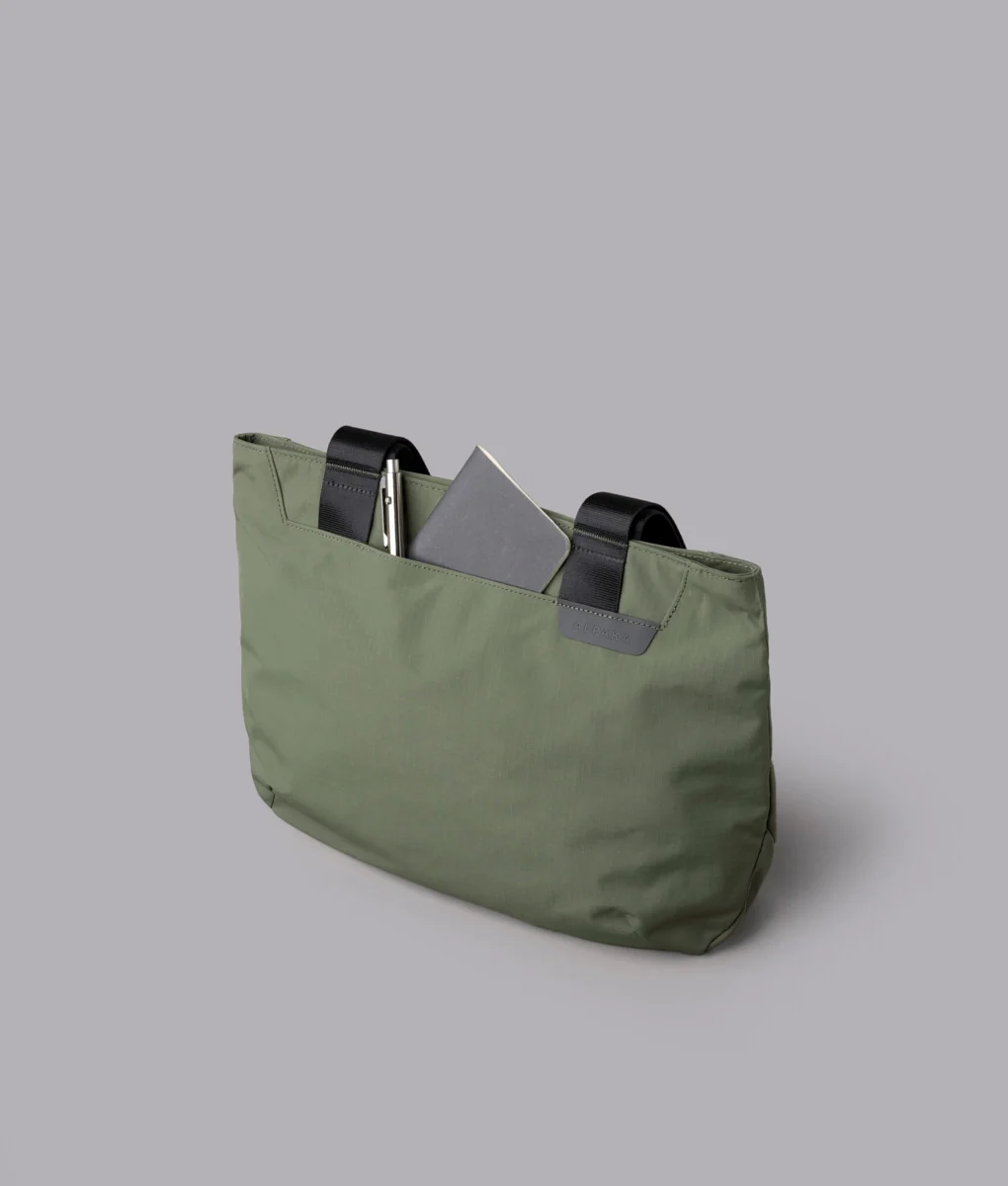 Elements Tote (S) - Image 47