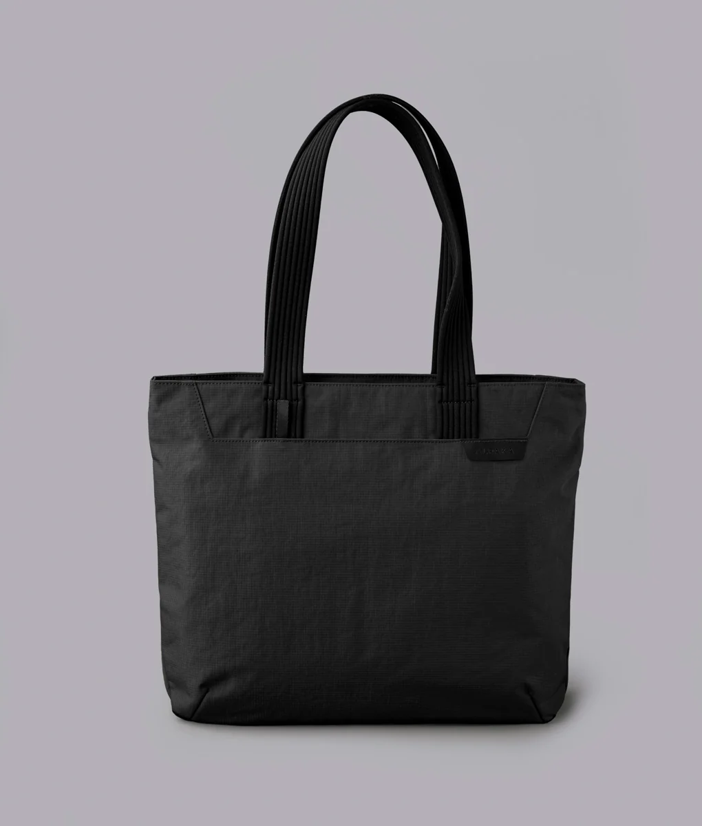 Flight Tote (M) - Image 11