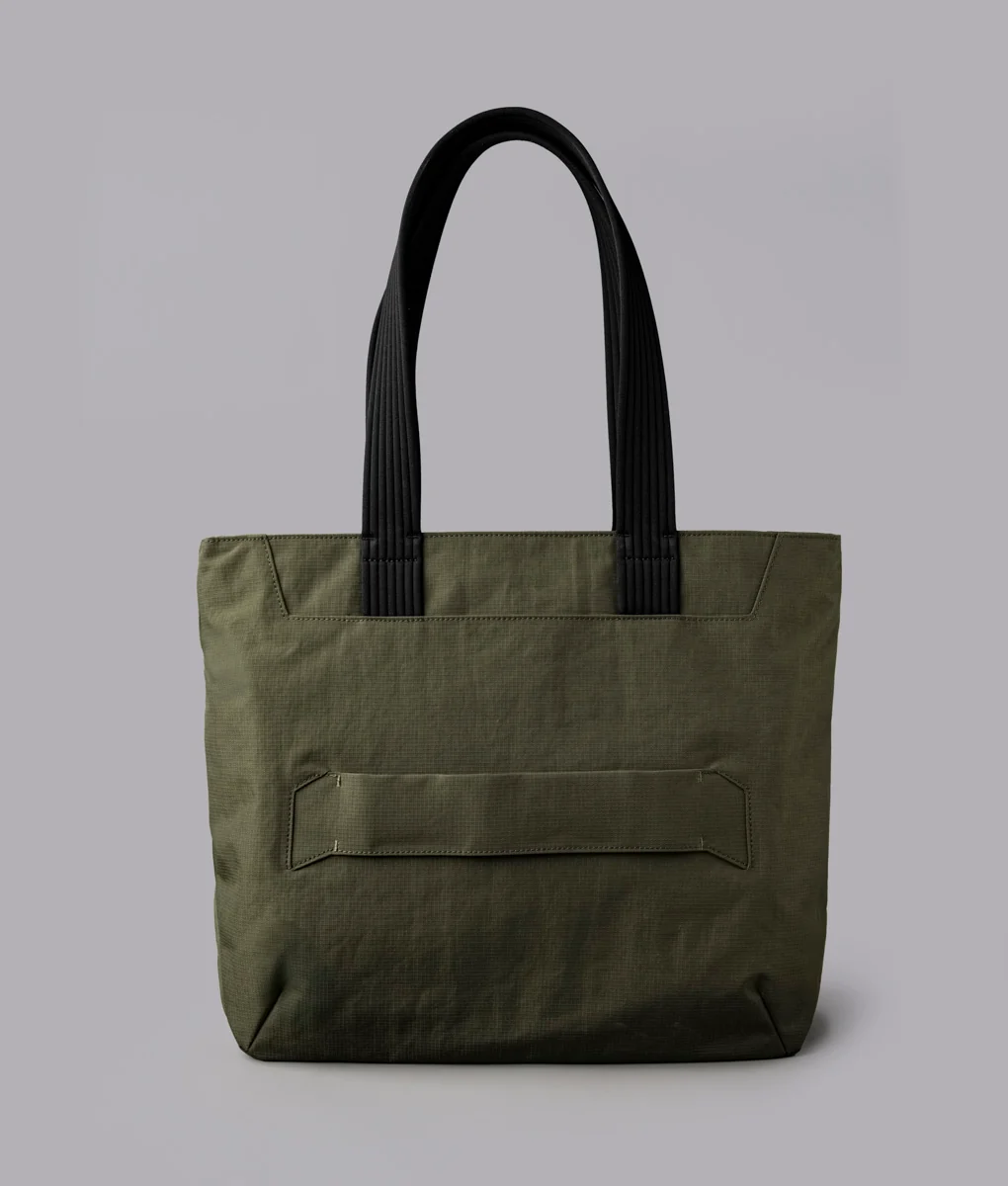 Flight Tote (M) - Image 36