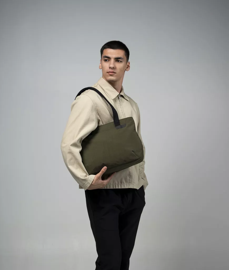 Flight Tote (S) - Image 22