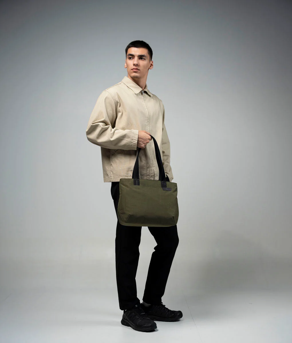 Flight Tote (S) - Image 23