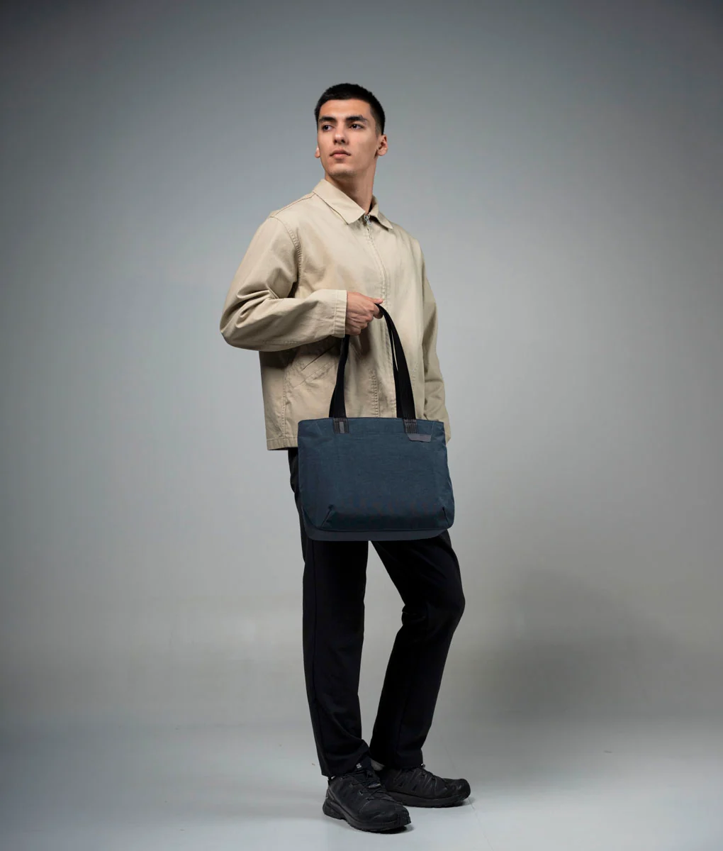 Flight Tote (S) - Image 43
