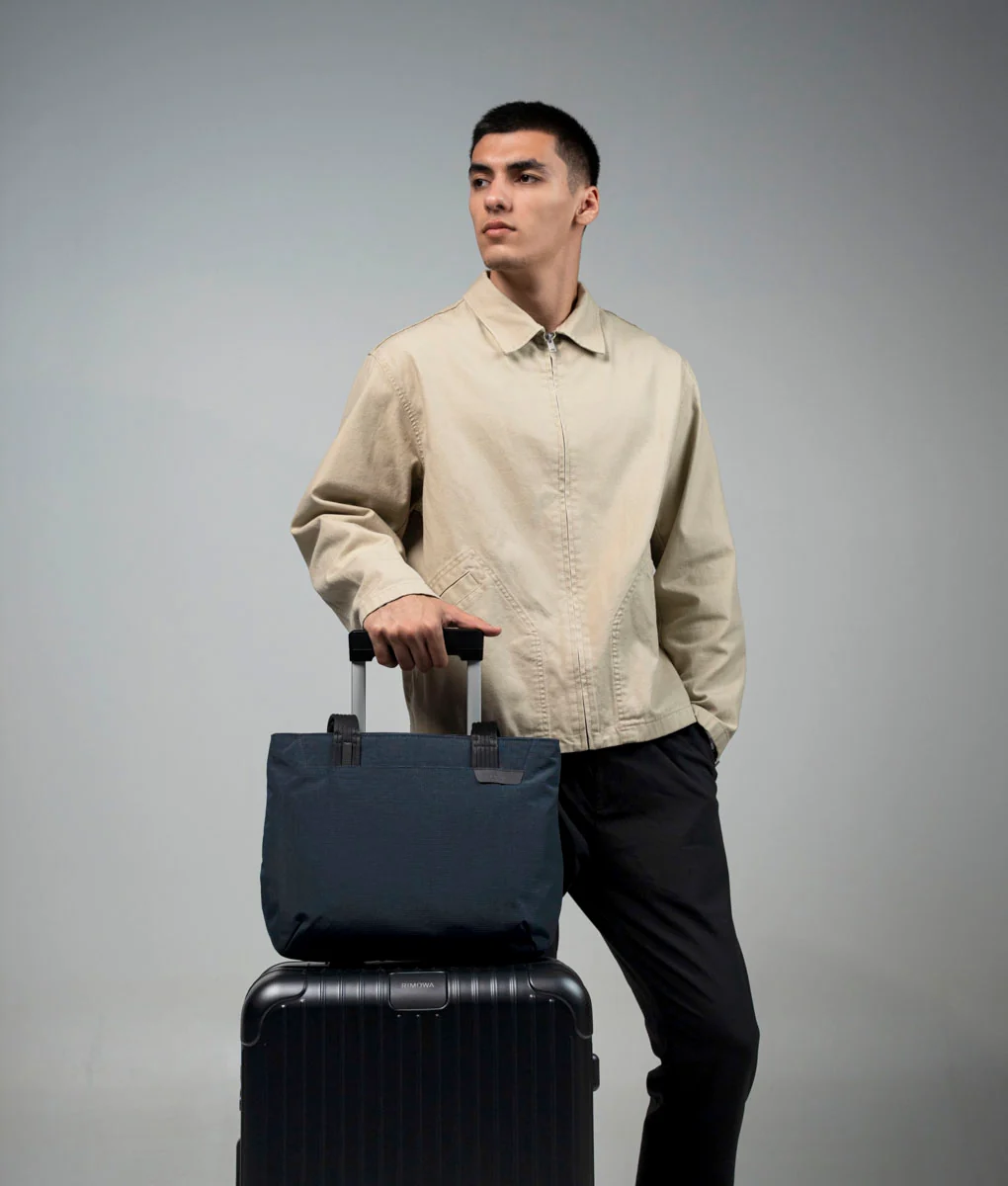 Flight Tote (S) - Image 44