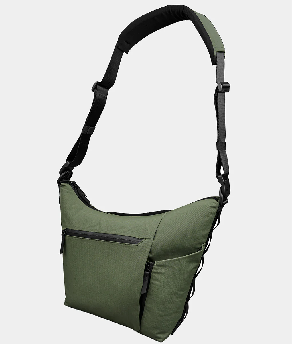 Flow Satchel (10L) - Image 21