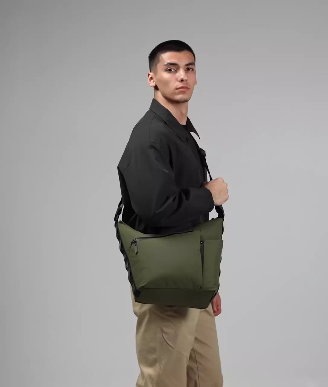 Flow Satchel (10L) - Image 22