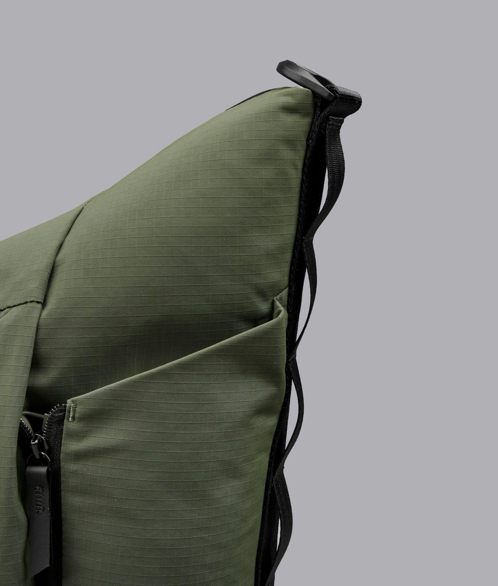 Flow Satchel (10L) - Image 36