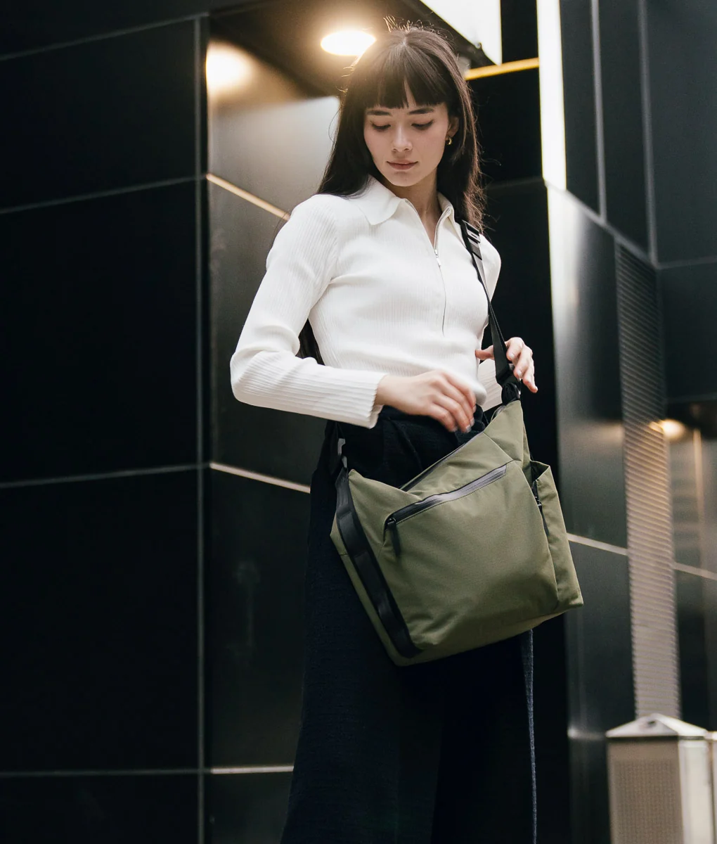 Flow Satchel (10L) - Image 39