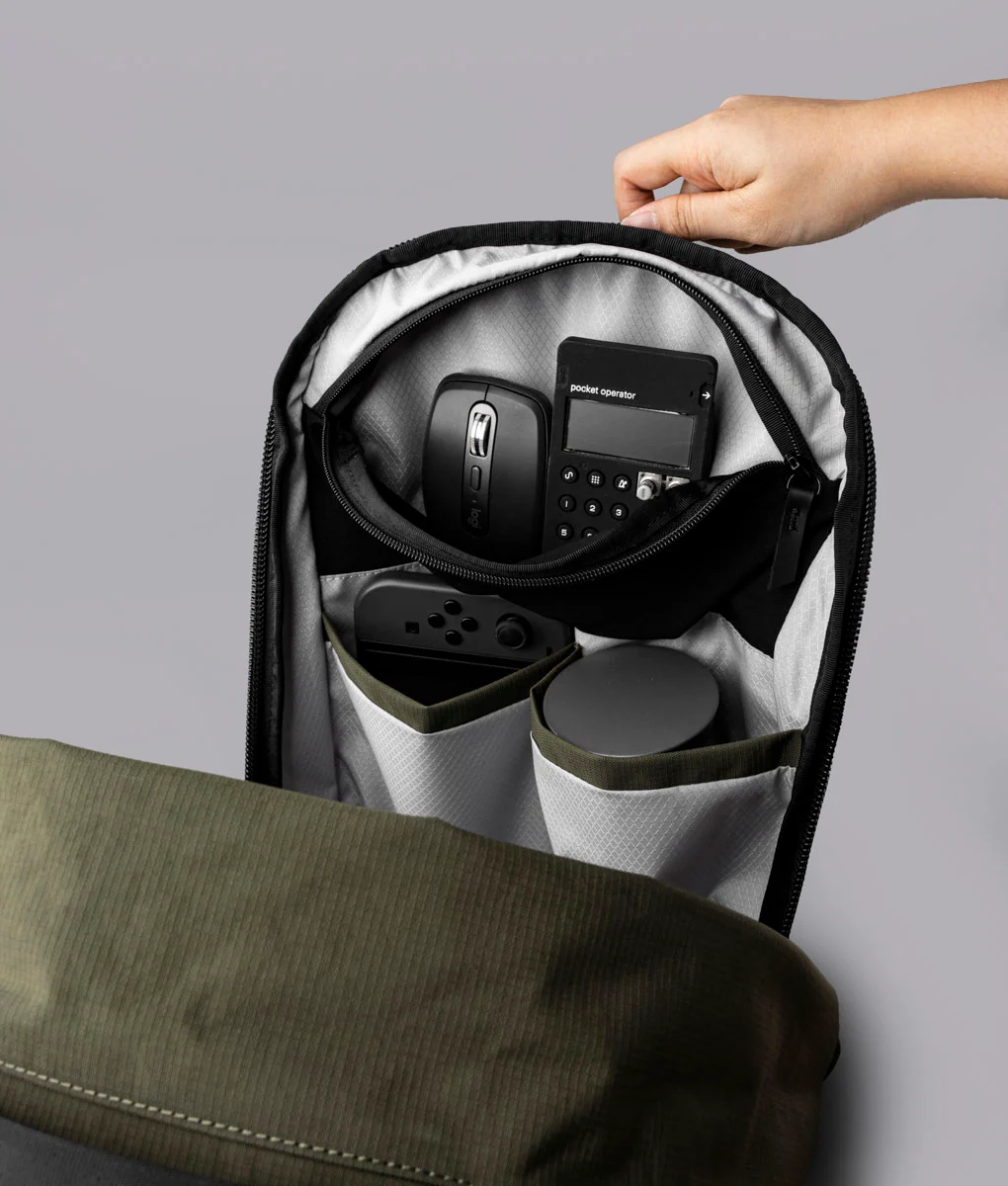 Metro Backpack Pro - Image 33