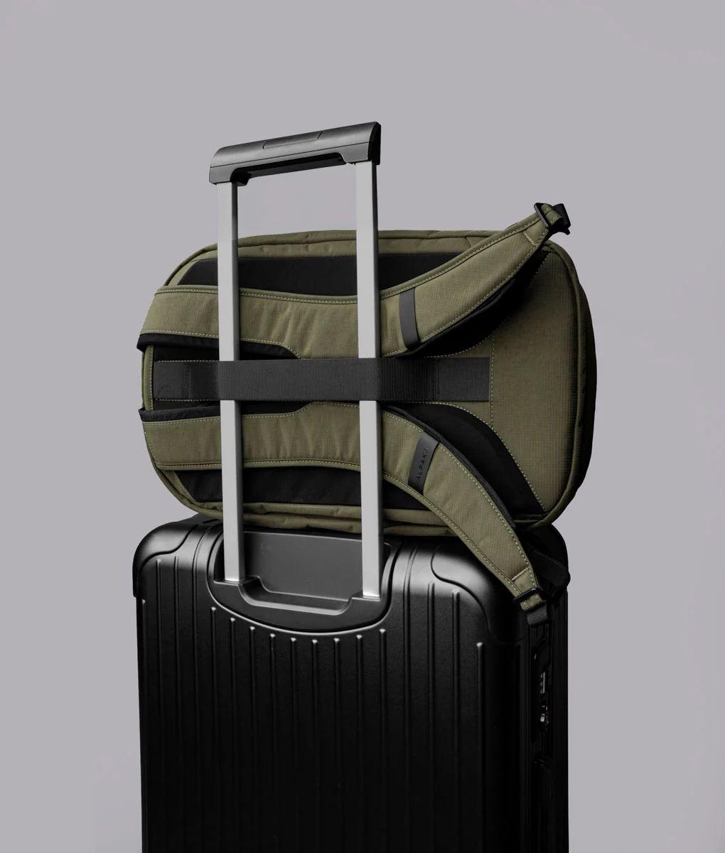 Metro Backpack Pro - Image 34