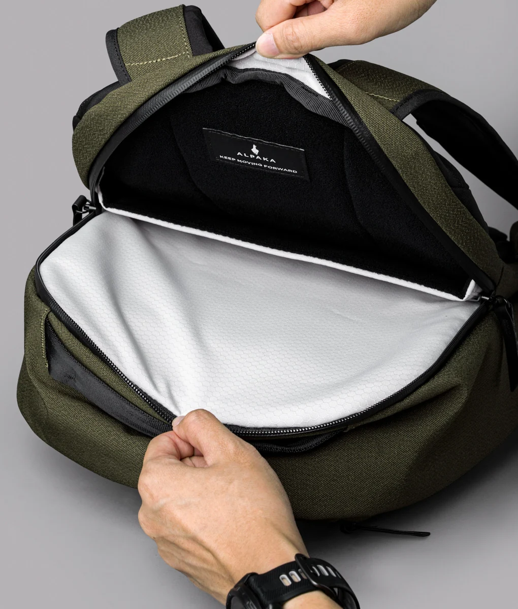 Metro Backpack Pro - Image 85