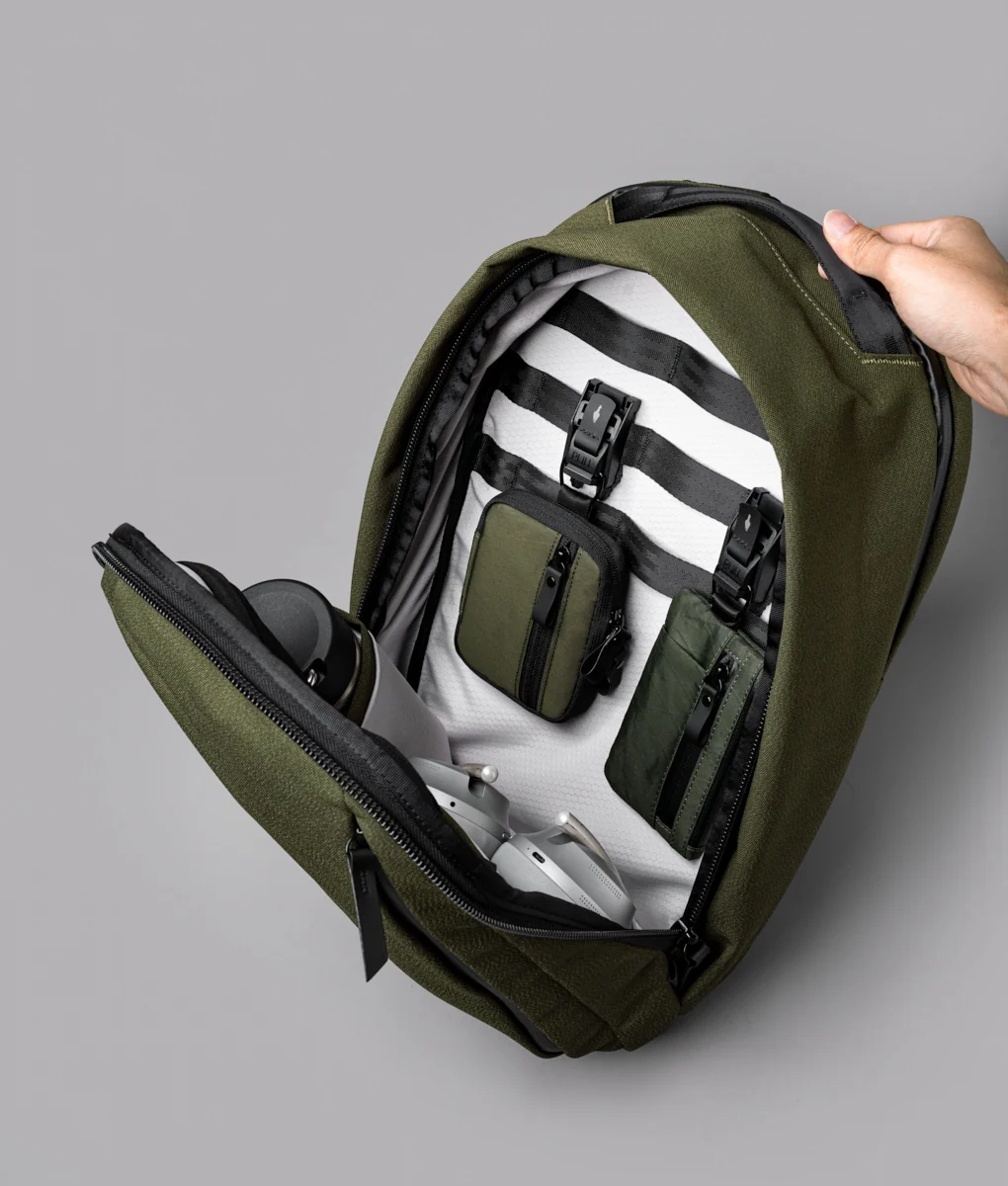 Metro Backpack Pro - Image 86