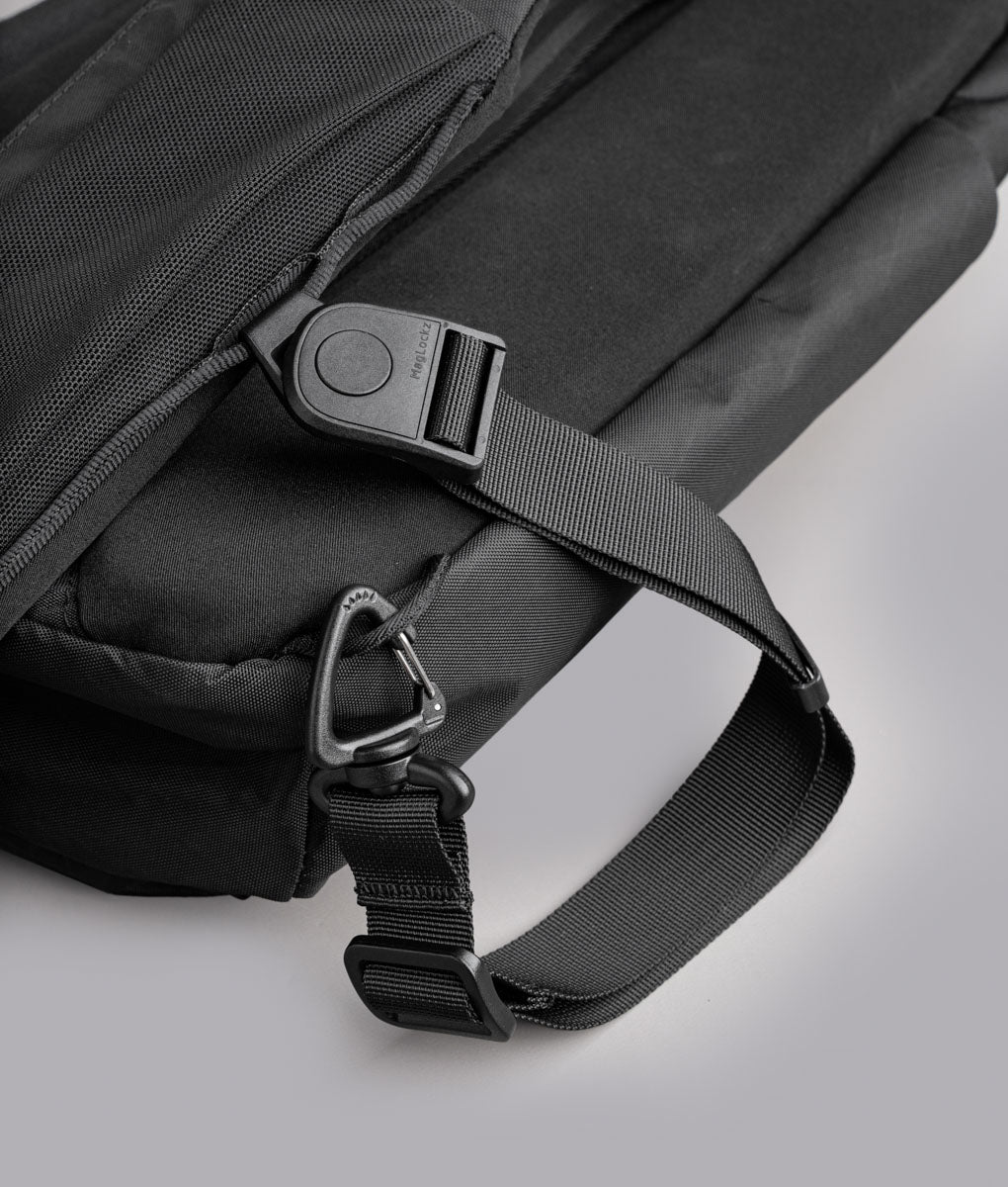 Metro Crossbody – Left Shoulder - Image 102