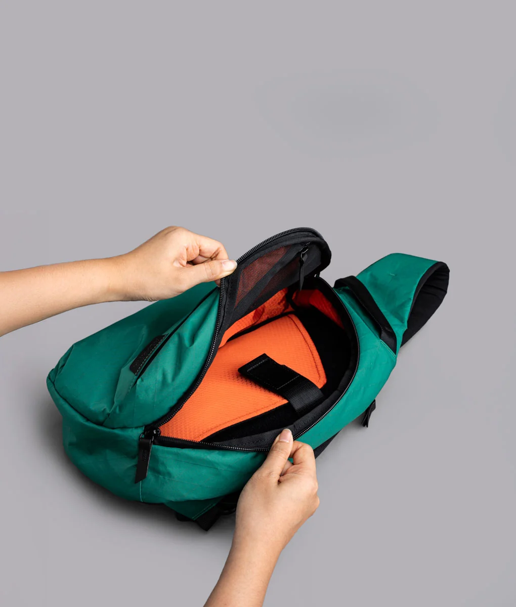 Metro Crossbody (Left) - Vivid - Image 30