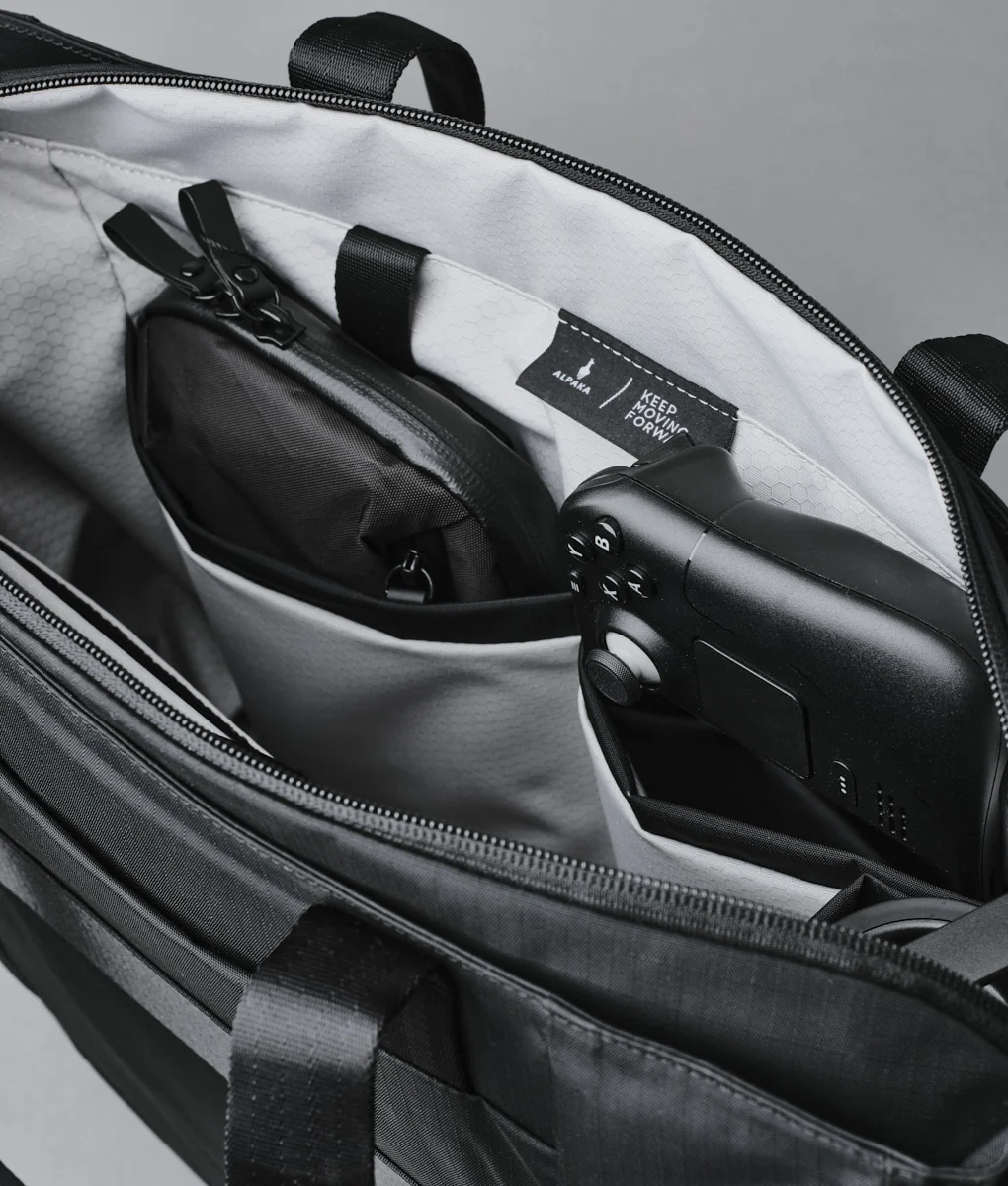 Metro Tote - Image 11