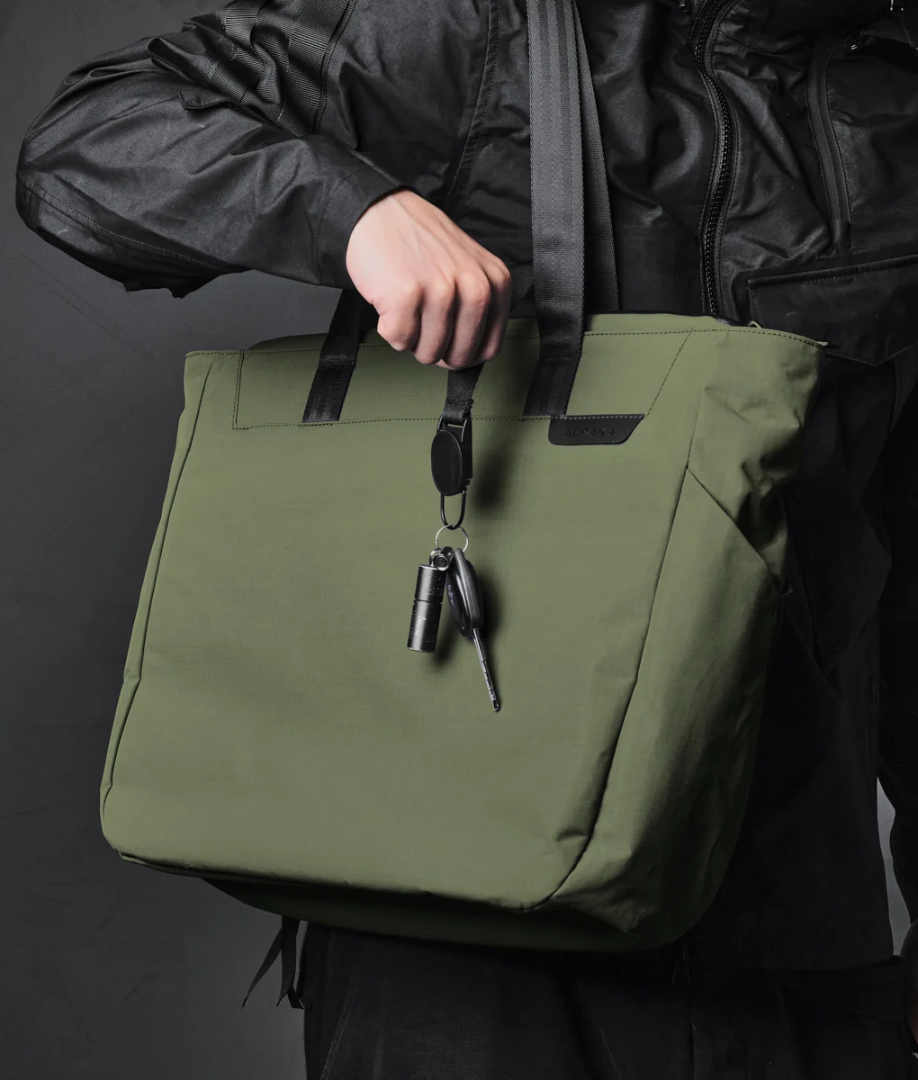Metro Tote - Image 18