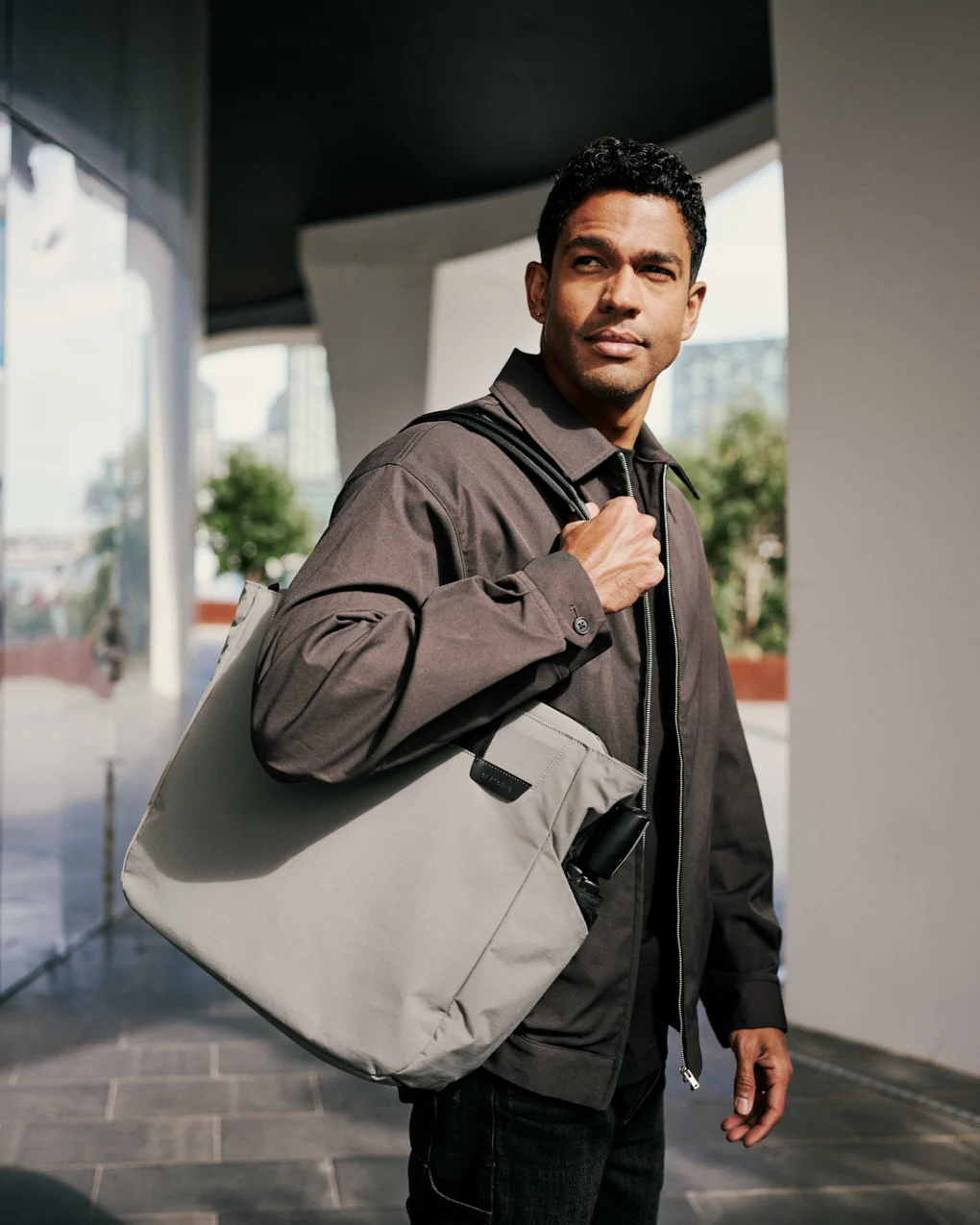 Metro Tote - Image 52