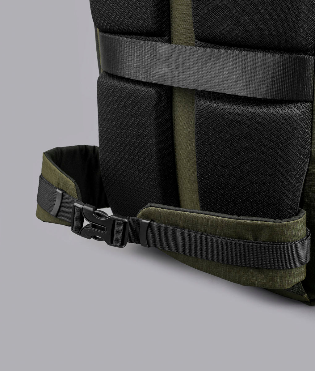 Traverse Backpack (38L) - Image 38