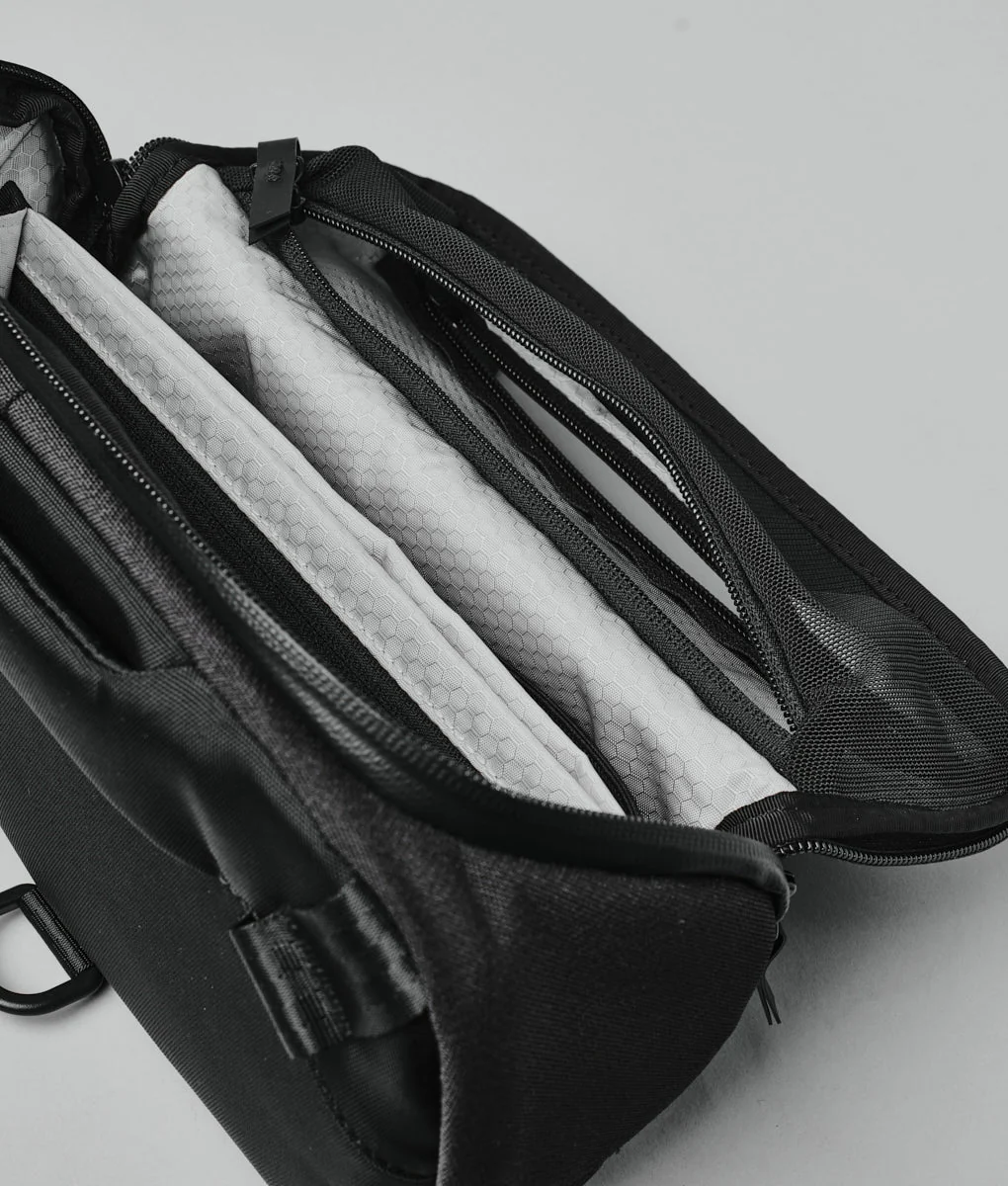 Vertex Pouch - Image 35