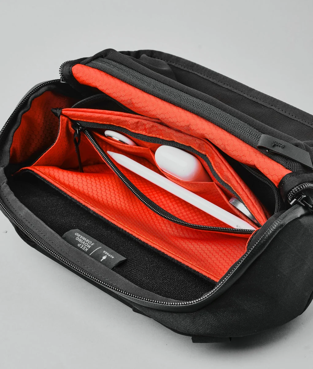 Vertex Pouch - Image 9