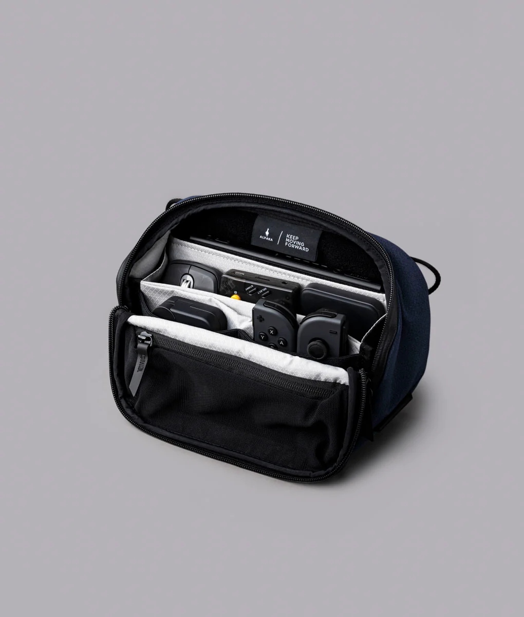 Vertex Pouch Mini (2L) - Image 11