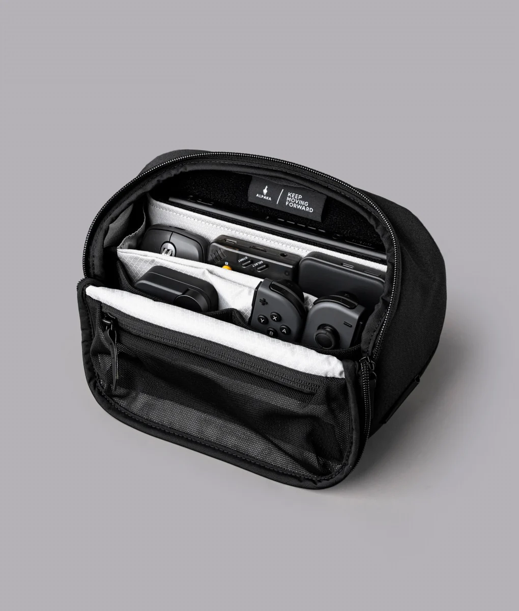 Vertex Pouch Mini (2L) - Image 29