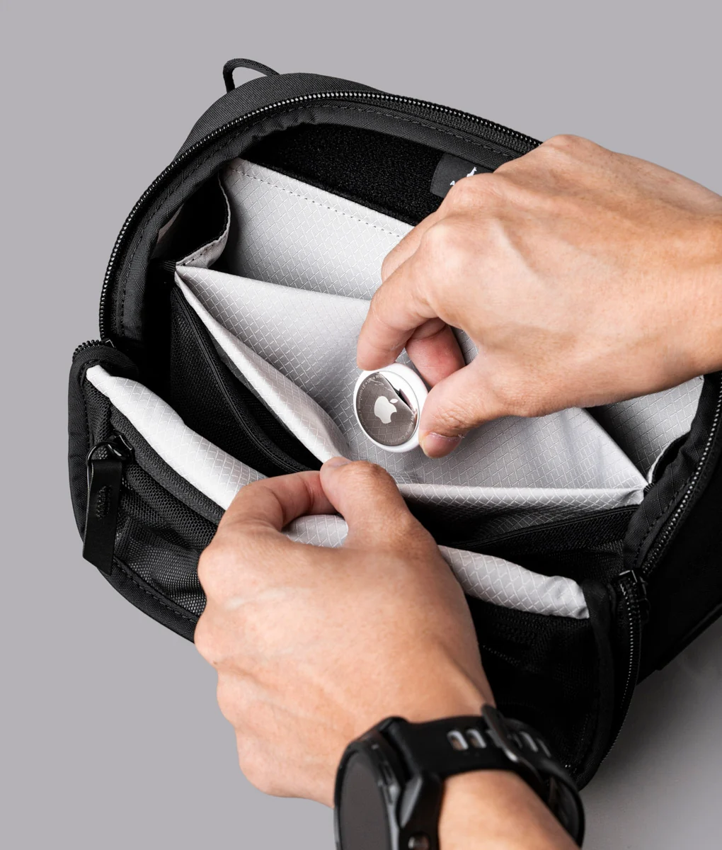 Vertex Pouch Mini (2L) - Image 32