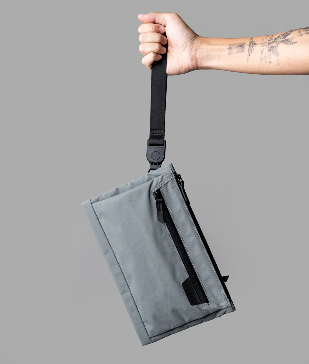Zip Pouch Max V2 - Image 29